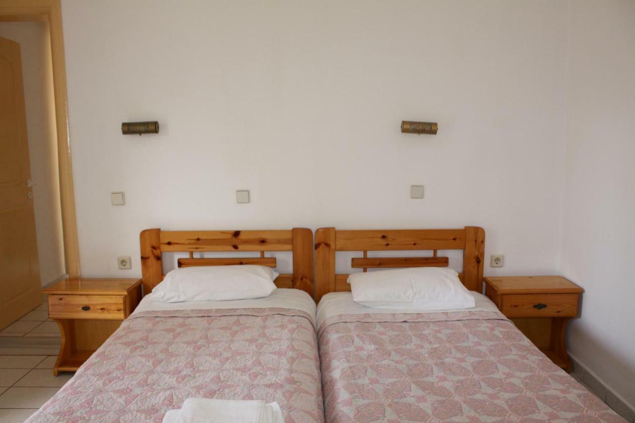 Irini-Appartement Kávos Eksteriør bilde