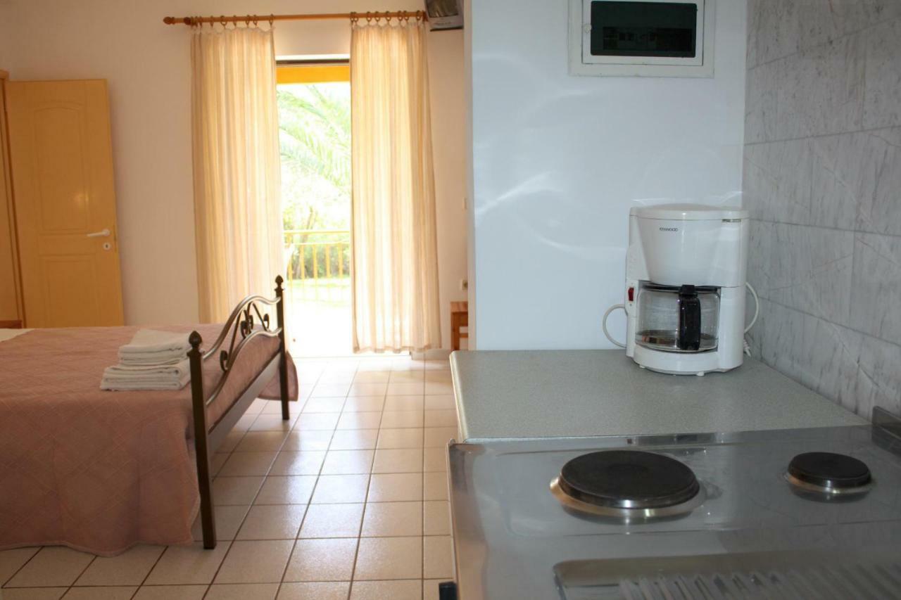 Irini-Appartement Kávos Eksteriør bilde